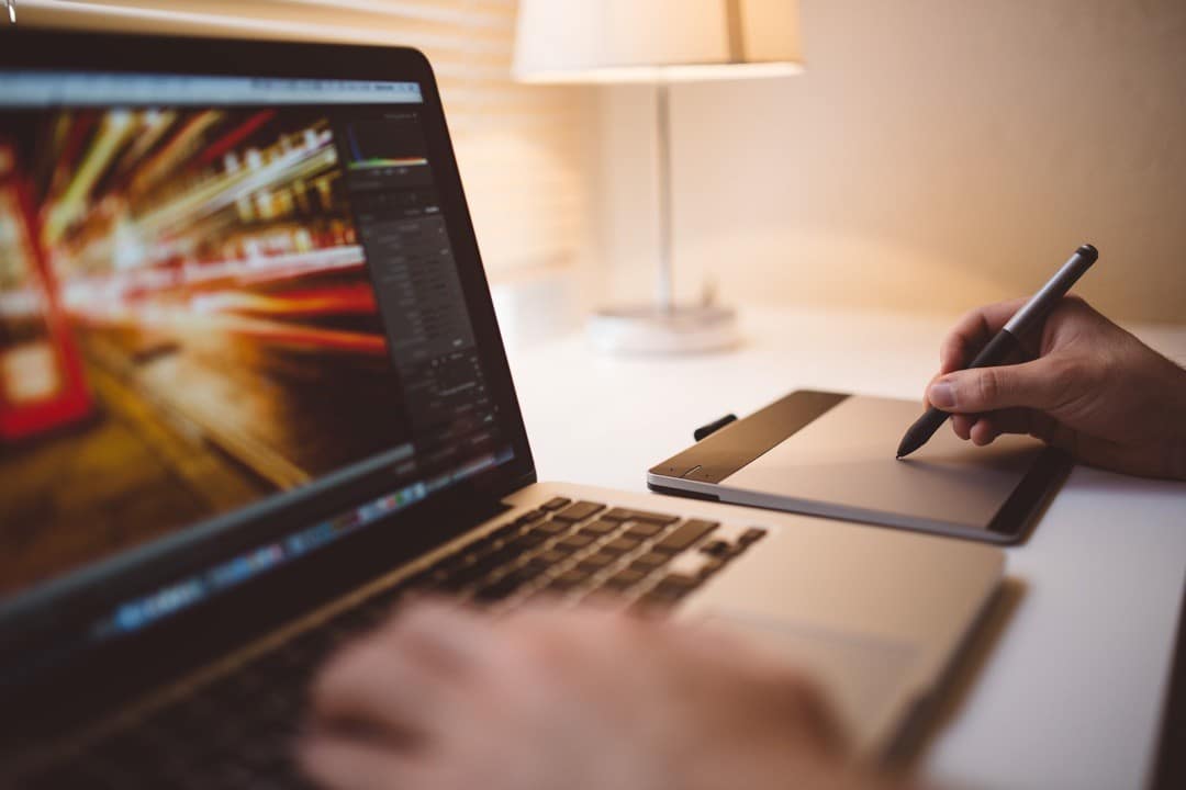 Automatyzacja sieci – droga od network engineer’a do netdevops’a — oryginalna okładka